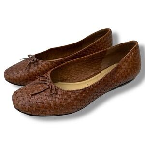 Trotters Brown Woven Flats
